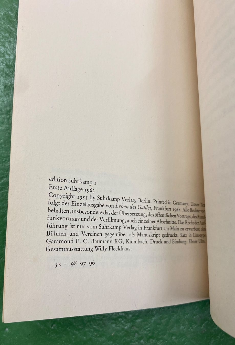Libri: Bertold Brecht: Leben des Galilei – Usato da Basel venduto da Ostschweiz06 1