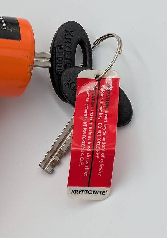 Lucchetti: Disc Lock orange Harley-Davidson kryptonite – Usato da Torny le Grand venduto da cla_w6np 2