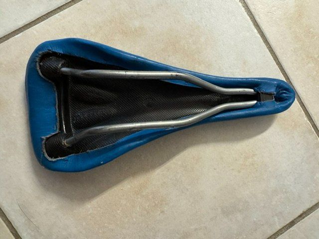 Cilo Pezzi di ricambio: Cilo Fahrradsattel – Usato da Eschenbach SG venduto da Grummelzwerg 3