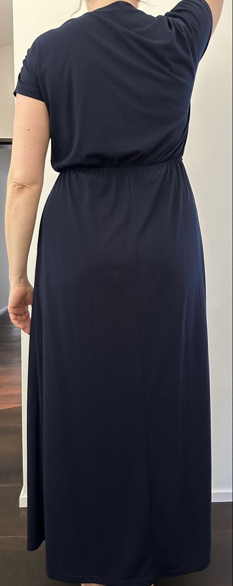 Vestiti: Kleid dunkelblau 44 – Usato da Wetzikon ZH venduto da lugis 3