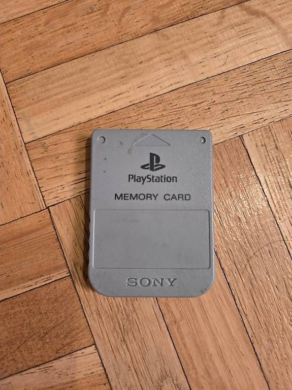 Sony Memory unit & Memory card: Sony PS1 Memory Card - Original – Usato da Siebnen venduto da Grexx