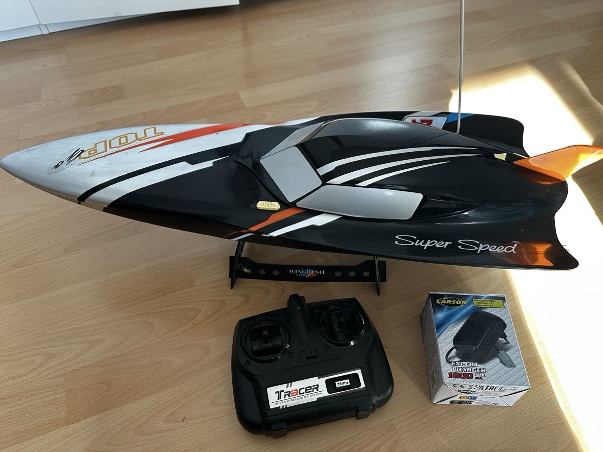 RC Modellbau: RC Rennboot Wingrush Super Speed Boot – Gebraucht aus Bendern von konyali