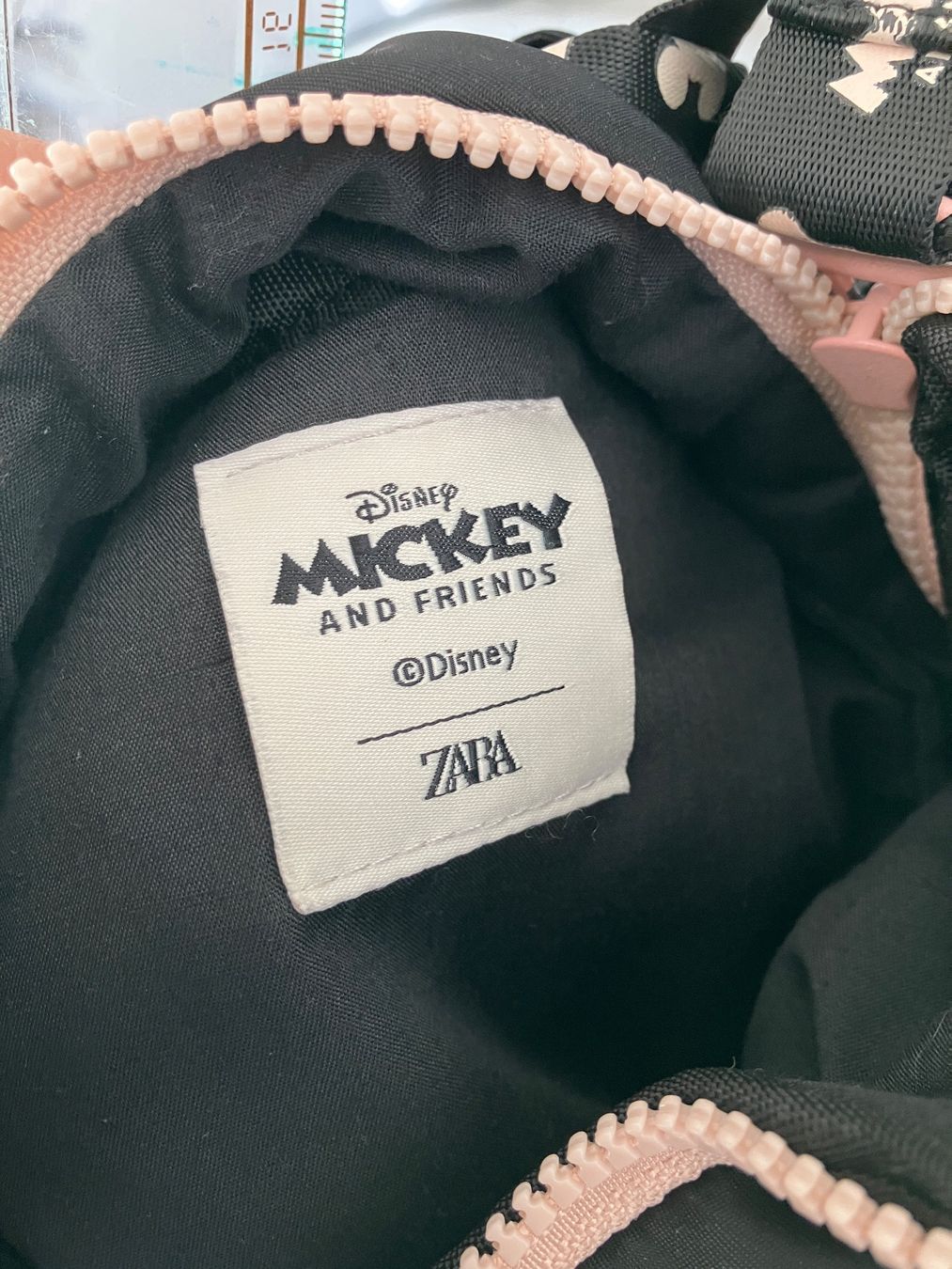 Disney Kindertaschen: Disney Mickey kid backpack – Gebraucht aus Brugg AG von Magna3 5