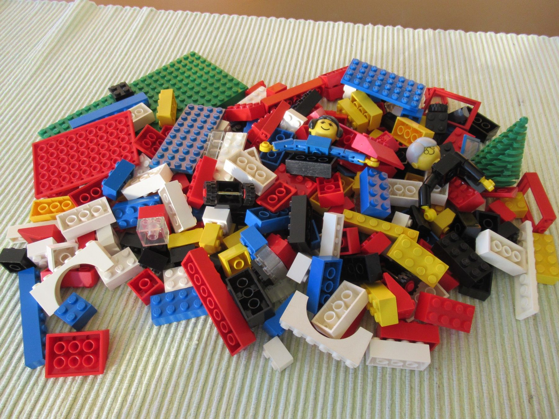 Lego Kit di costruzioni: Lego Basic Set Nr. 55, 217, 322 und 1882 – Usato da Obergösgen venduto da cairn