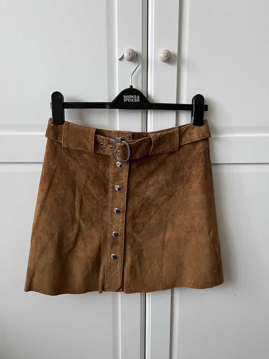 Zara Gonne: Wildleder Rock – Nuovo (secondo la descrizione) da Allschwil venduto da eyl_bb8q