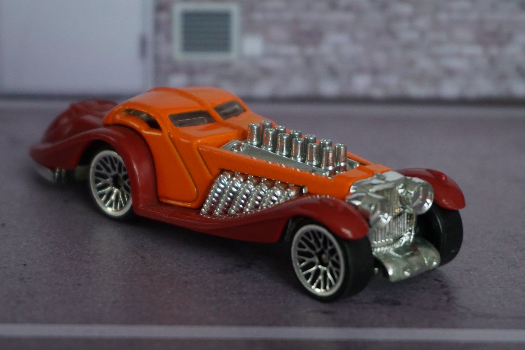 Hot Wheels Modellini d'auto: HotWheels Ozzenberg COOL !!!!!!!!!!!!!!!!!!!!!! – Usato da Reiden venduto da Doppeldecker69