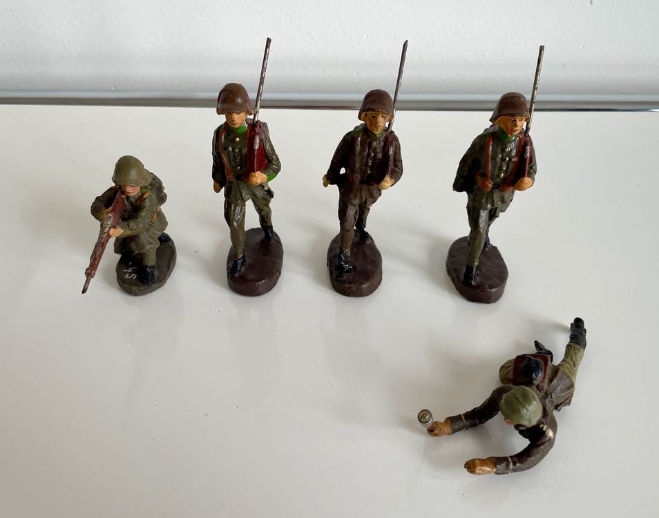 5x Spielzeugfiguren Elastolin Wehrmacht Germany WWII 2