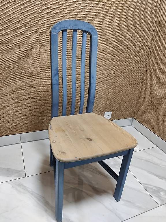Sedie: Chaises en bois  – Usato da Neuchâtel venduto da Ermoli 2