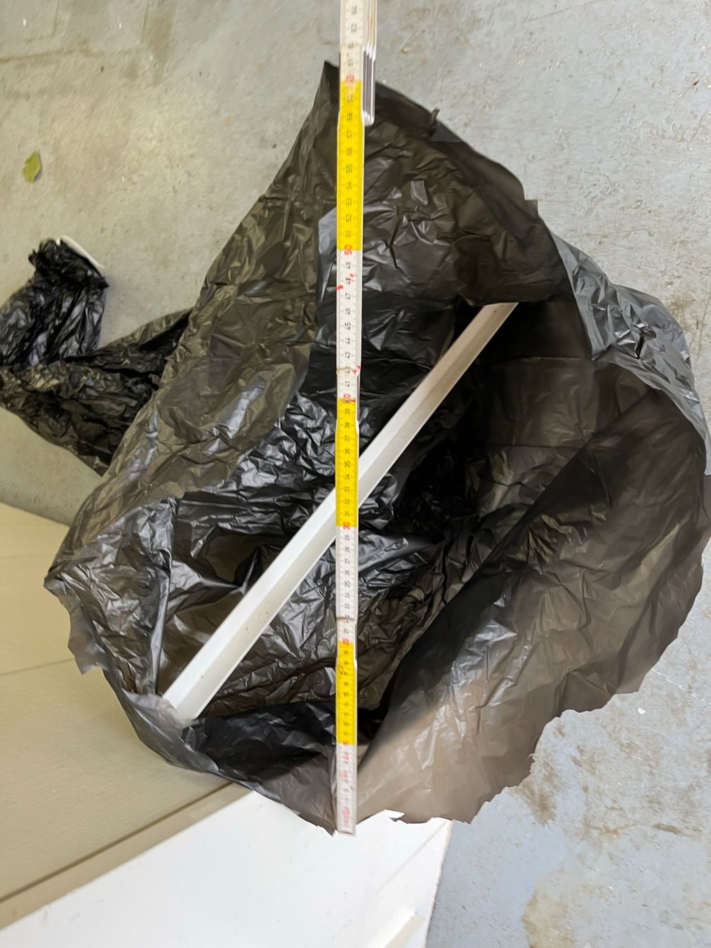 Cestini per rifiuti: Endlos Abfallsack, Ideal fürs Laub – Usato da Balzers venduto da APE03 4