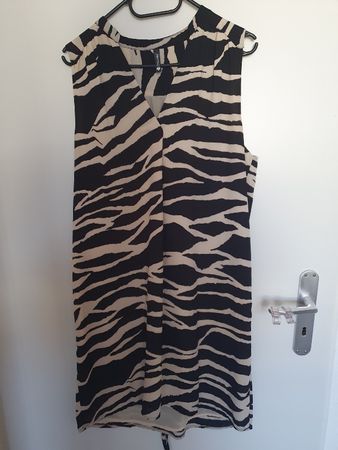 Kleid L