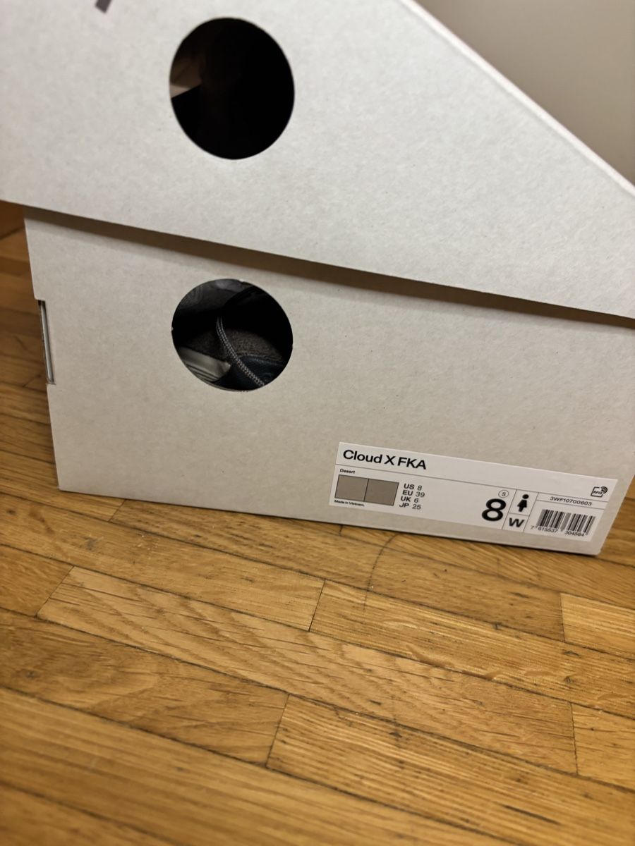 On Scarpe da donna: On Cloud X FKA Schuhe Gr. 39  Damen – Nuovo (secondo la descrizione) da St. Gallen venduto da heartbug 8