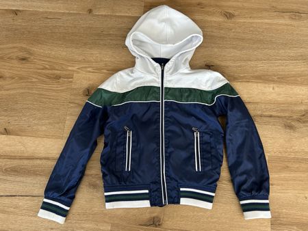 Kinder Jacke Grösse 5-6 Campus High School guter Zustan
