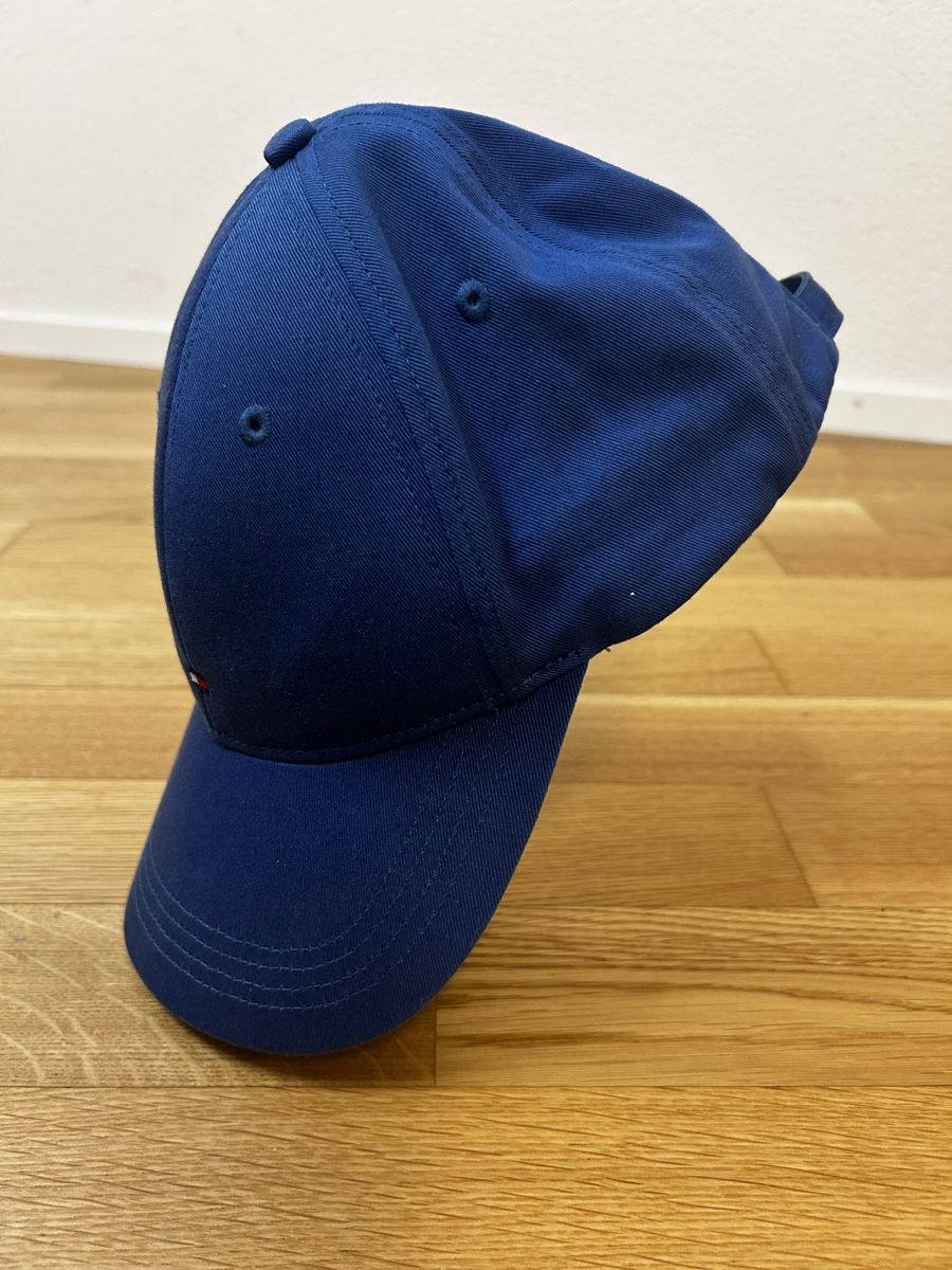 Tommy Hilfiger Hüte, Mützen & Caps: Tommy Hilfiger Cap, dunkelblau – Gebraucht aus Riniken von mis_69lc 1