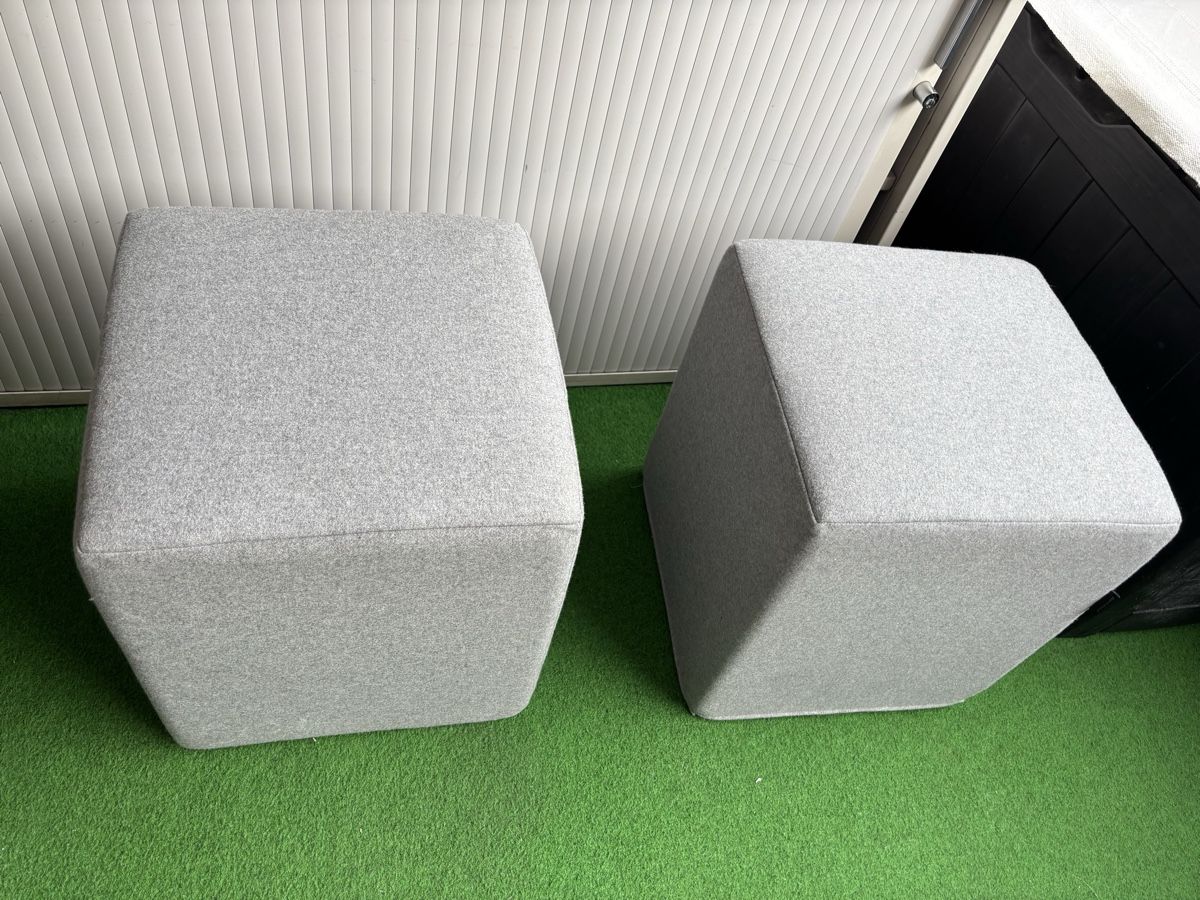 Tabourets: Hocker 2.Stück Softline – D'occasion à Zug par Biki72