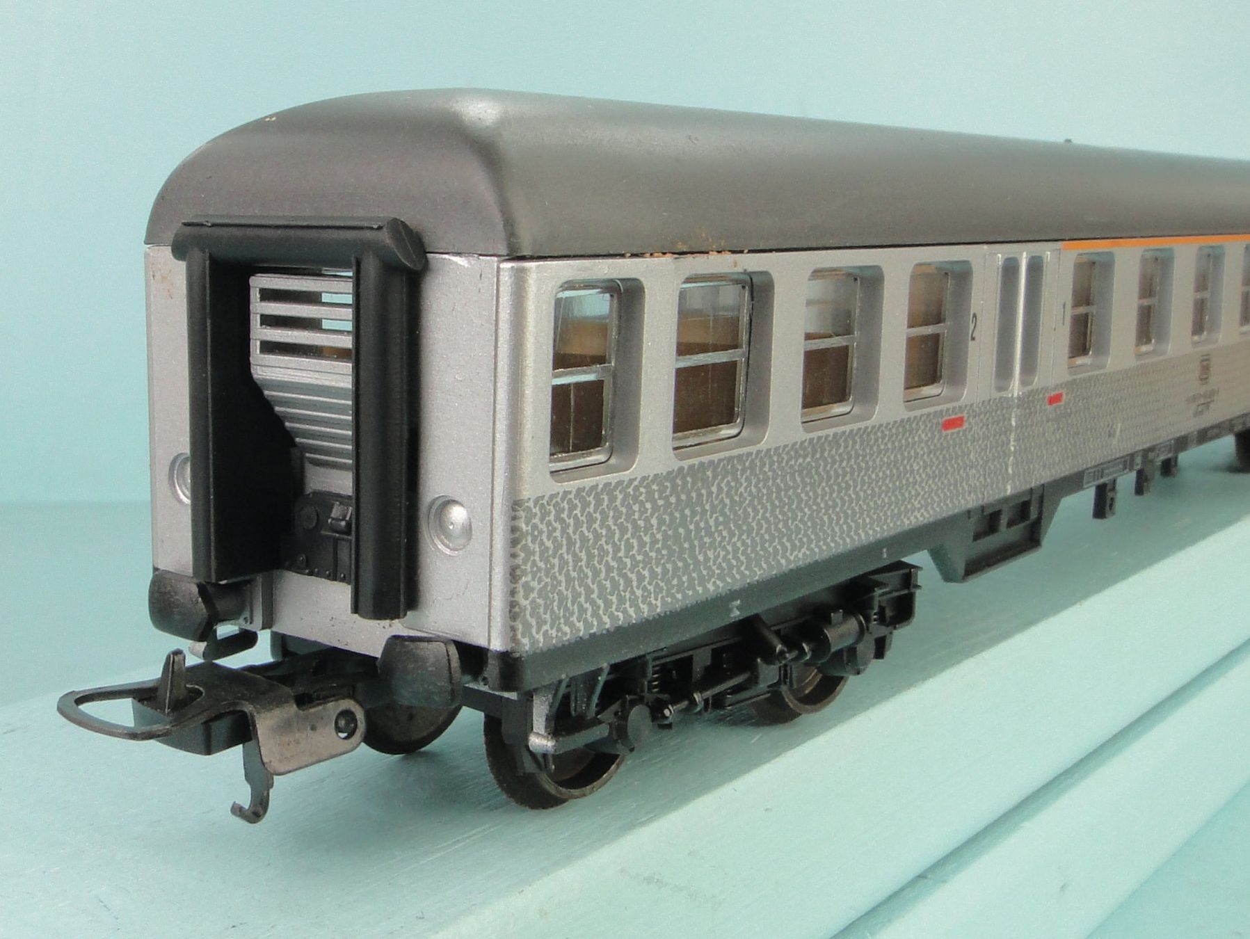 Lima Trains électriques: Lima 30 9156 DB SILBERLING 1/2 Klasse – D'occasion à Bülach par cann11 6