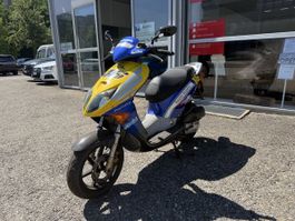 Roller Honda 50cc guter Zustand mit Kratzern