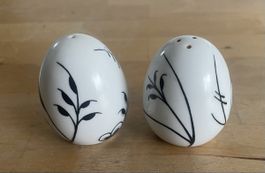 Salt and Pepper Shakers Egg Shape White Black Leaf Design Se