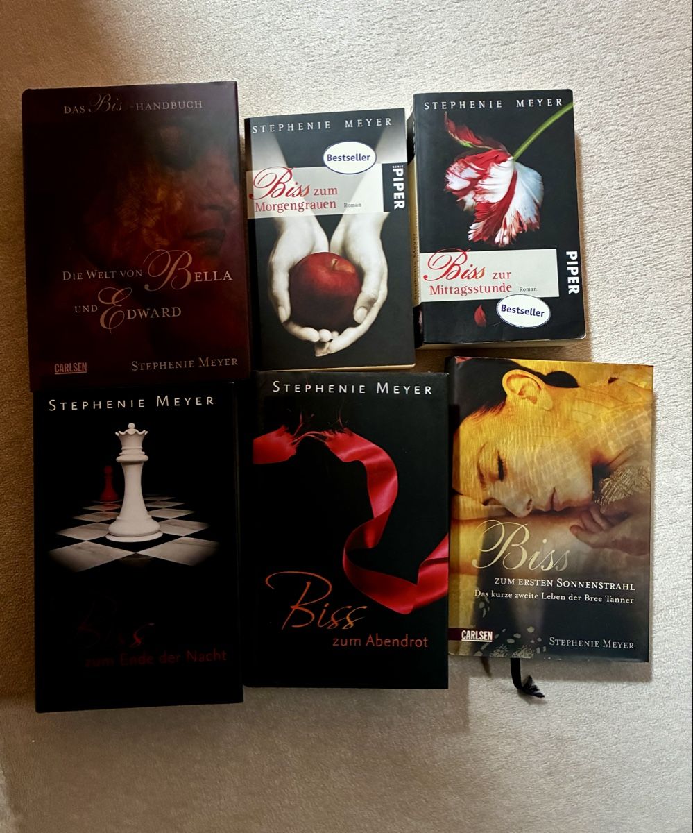 Bücher: Twilight Büchersammlung – Gebraucht aus Schaan von RicX-10