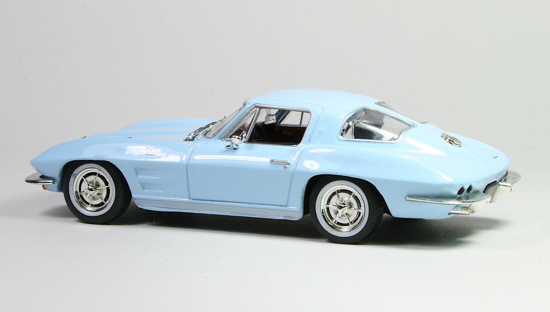IXO Modellautos: IXO, Chevrolet Corvette Stingray – Gebraucht aus Elsau von Peekay8 7