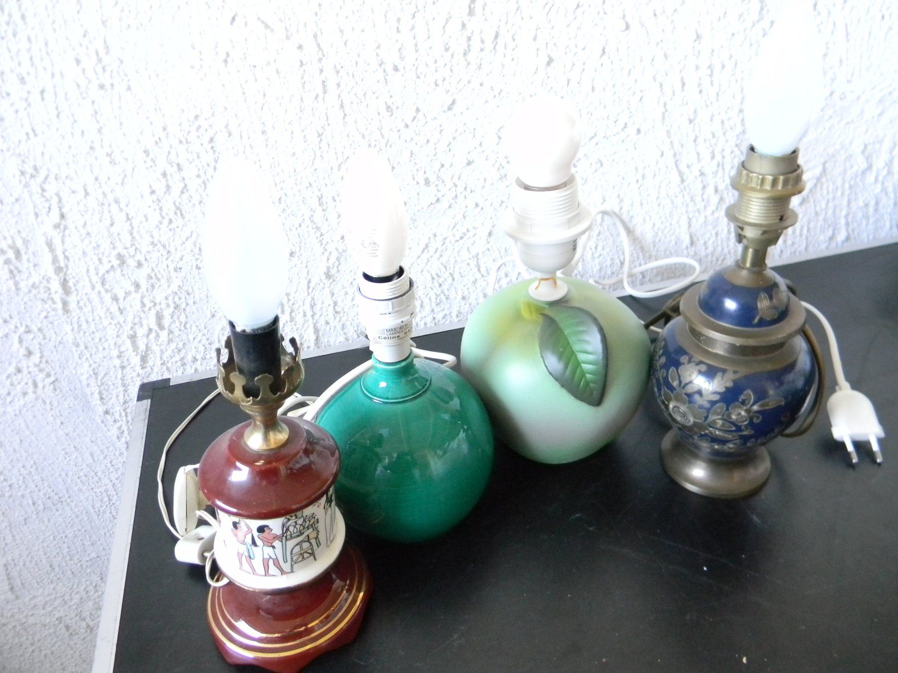 Lampade: lot de 4 pieds de lampes divers – Usato da Bournens venduto da monique048 1
