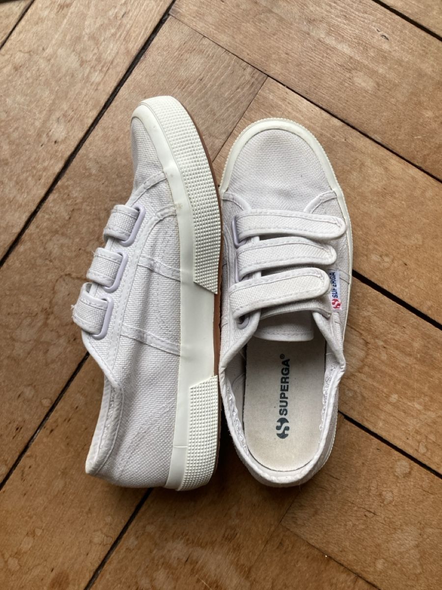 Superga Scarpe da uomo: Weisse Superga Sneakers mit Klettverschluss – Usato da Luzern venduto da nisssa 1