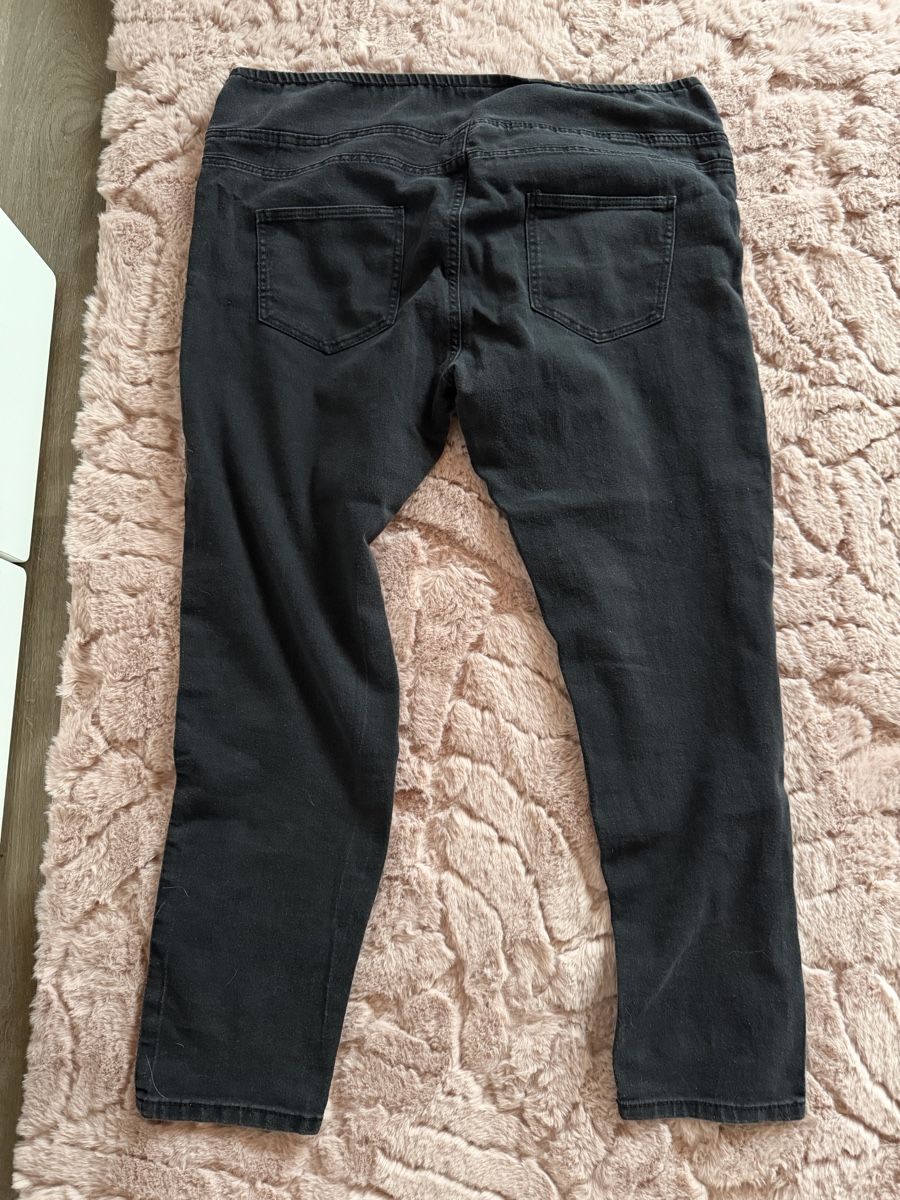 Pantaloni: Janina Jeans, neuwertig, Gr. 48 – Usato da Mosnang venduto da Dojajolele 2