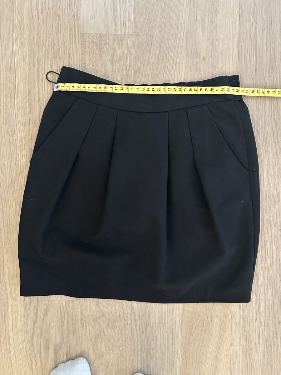 Röcke: Jupe noire causal avec ceinture - taille S / 36 – Gebraucht aus Mont-sur-Lausanne von Vinou6021 5