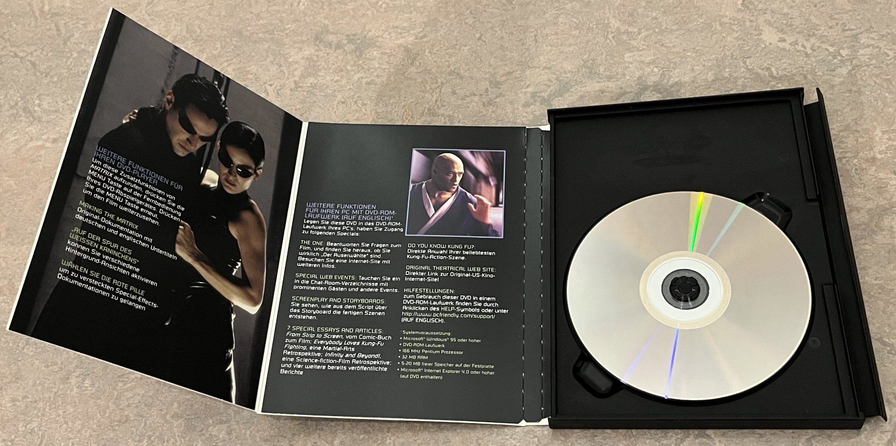 Tutti i DVDs: DVD Matrix (Keanu Reeves, Laurence Fishburne) – Nuovo (secondo la descrizione) da Oberägeri venduto da SpidiamSee 3