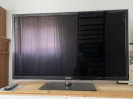 Samsung Fernseher 46 Zoll Bildschirm gebraucht