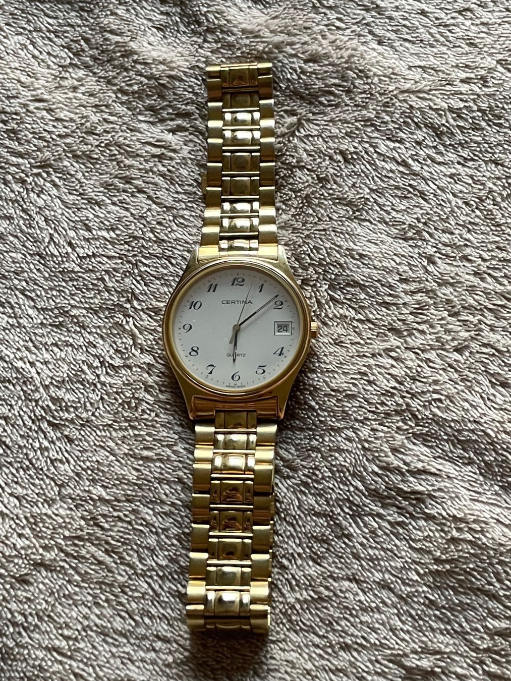 Certina Orologi: Certina Quartz Armbanduhr Vintage – Usato da Niederwangen BE venduto da m_s13 1