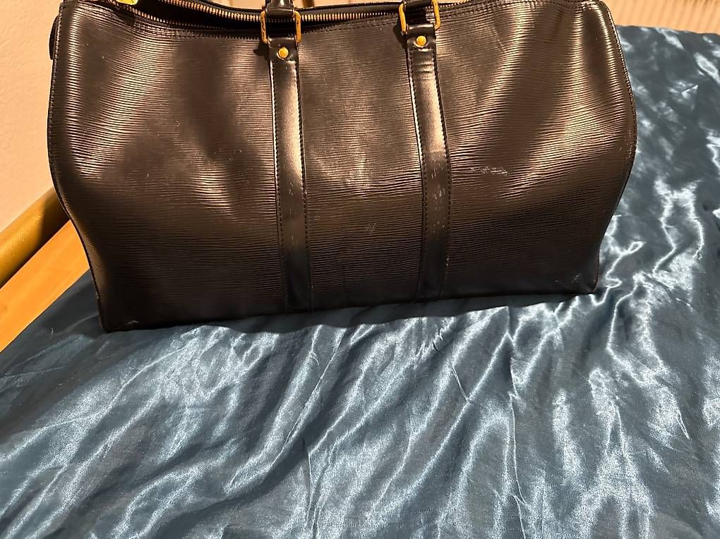 Borse: LV Keepall black Epi – Usato da Bern venduto da thu_ctq8 4