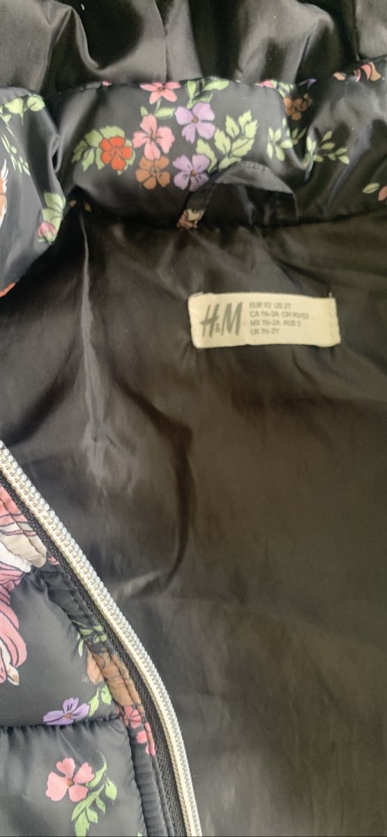 H&M Giacche & Cappotti: Mädchen Weste mit Einhorn-Muster, Grösse 92 – Usato da Baden venduto da nicolenia 2
