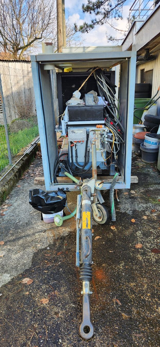 Bosch Generatori di corrente: Génératrice moteur Man – Usato da Courgenay venduto da sch_6kn5 3