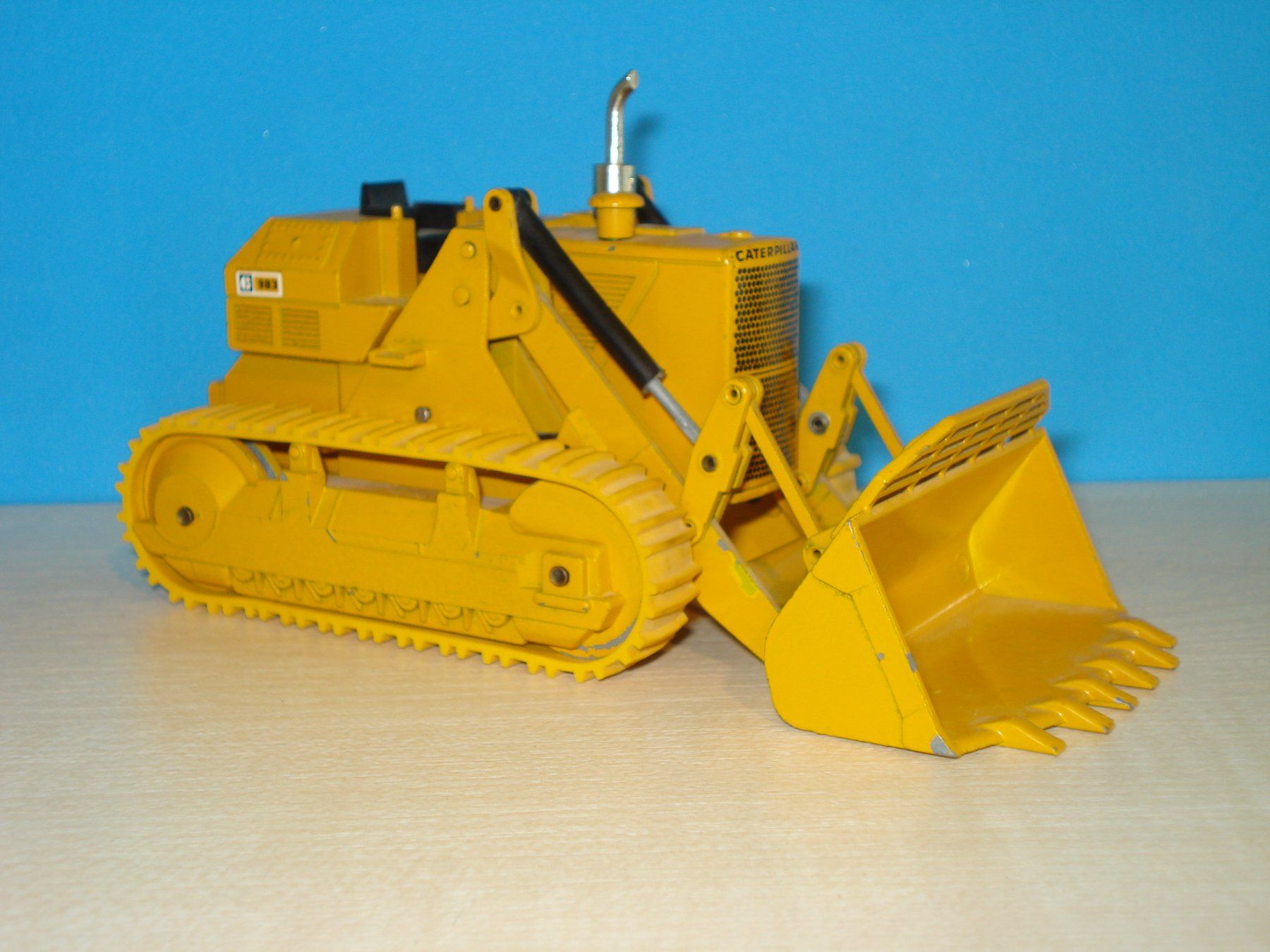 Caterpillar Kit di modellismo & Modellini statici: CAT 983 Raupentrax – Usato da Mitlödi venduto da worker04