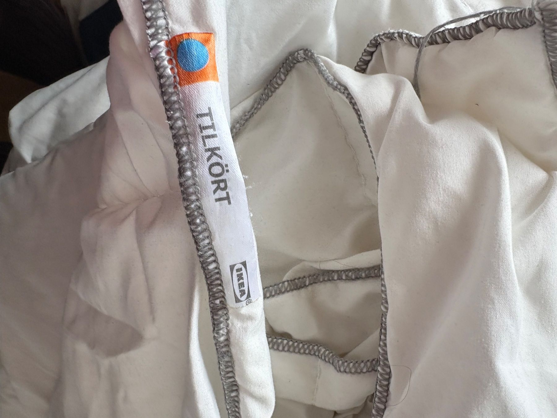 Ikea Coperte: IKEA DUVETS UND KISSEN – Usato da Othmarsingen venduto da shi_z6zz 5