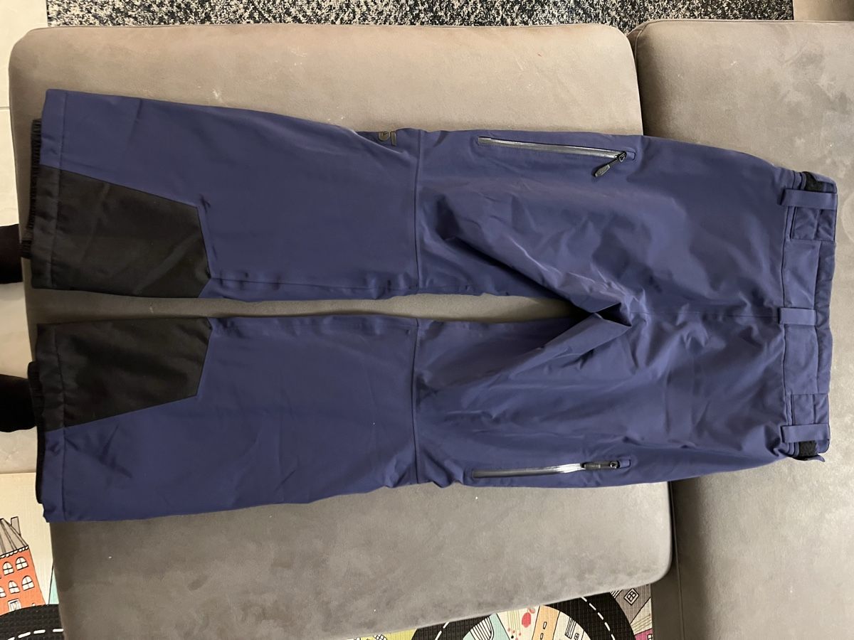 Completi: Stöckli Skidress – Nuovo (secondo la descrizione) da Stansstad venduto da andymeier1985 2