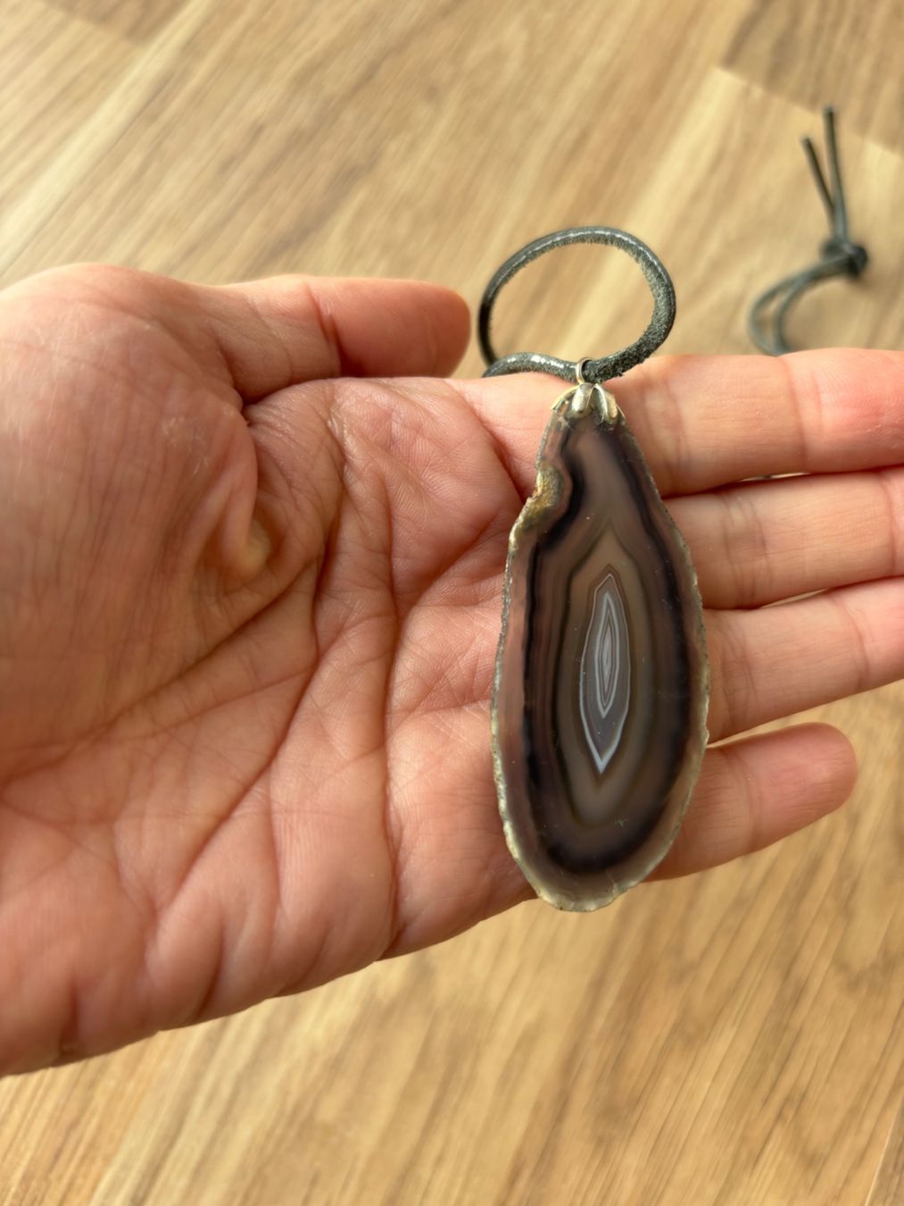 Catenine: agate stone and leather – Nuovo e nell'imballaggio originale da St-George venduto da elena27