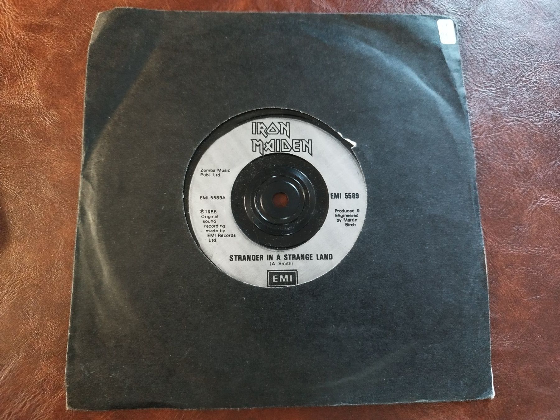Dischi in vinile: Iron Maiden - Stranger in a Strange Land - Single UK Version – Usato da Lupfig venduto da fred-feuerstein