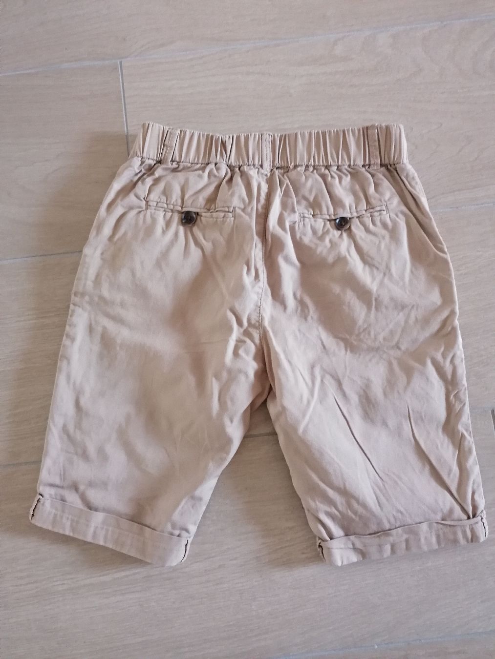 H&M Pantaloni: Shorts von H&M, Gr. 110 – Usato da Wängi venduto da Schnautz75 1