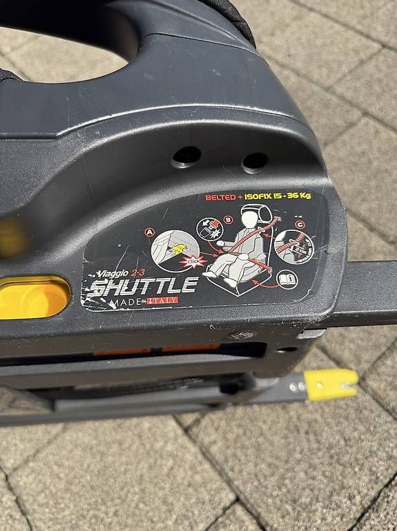 Peg Perego Seggiolini per auto: Sitzerhöhung Viaggio Shuttle – Usato da Niederlenz venduto da osce77 1