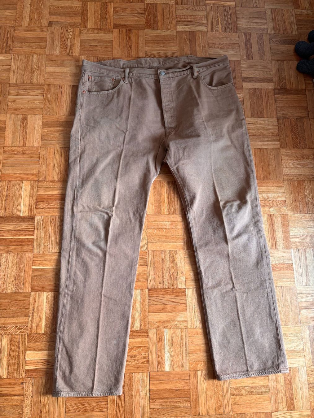 Levi's Jeans: Levi's 501 42x32 – Gebraucht aus Prilly von Ezareth