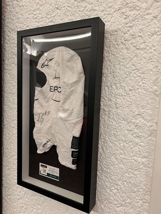 Balaclava Signé Earl Bamber - Utilisé En Course Porsche - Objet De Collection Sports Automobiles