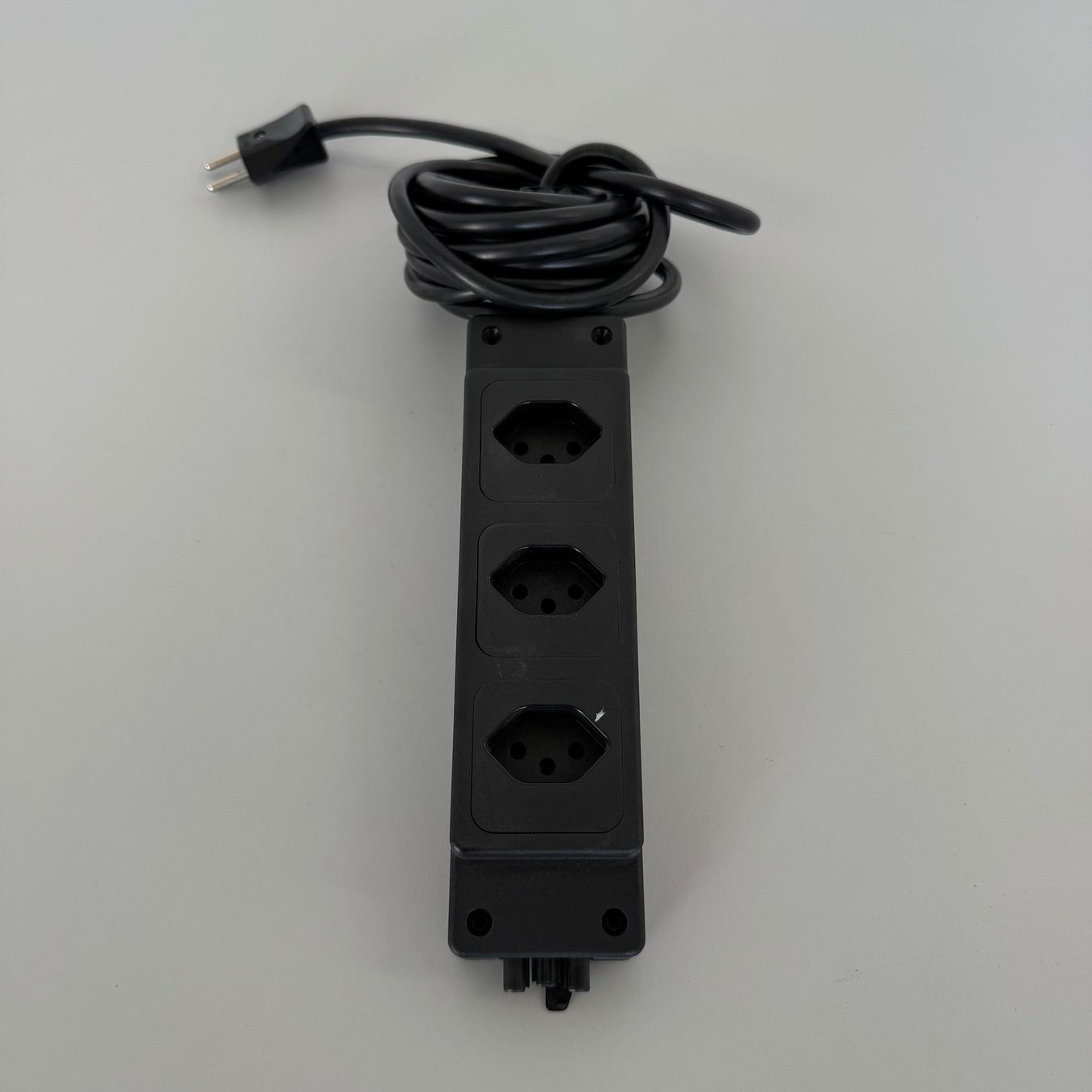Stromzufuhr: AH Meyer Netbox MK Mehrfachstecker – Gebraucht aus Schönenwerd von mcofficeshop 1