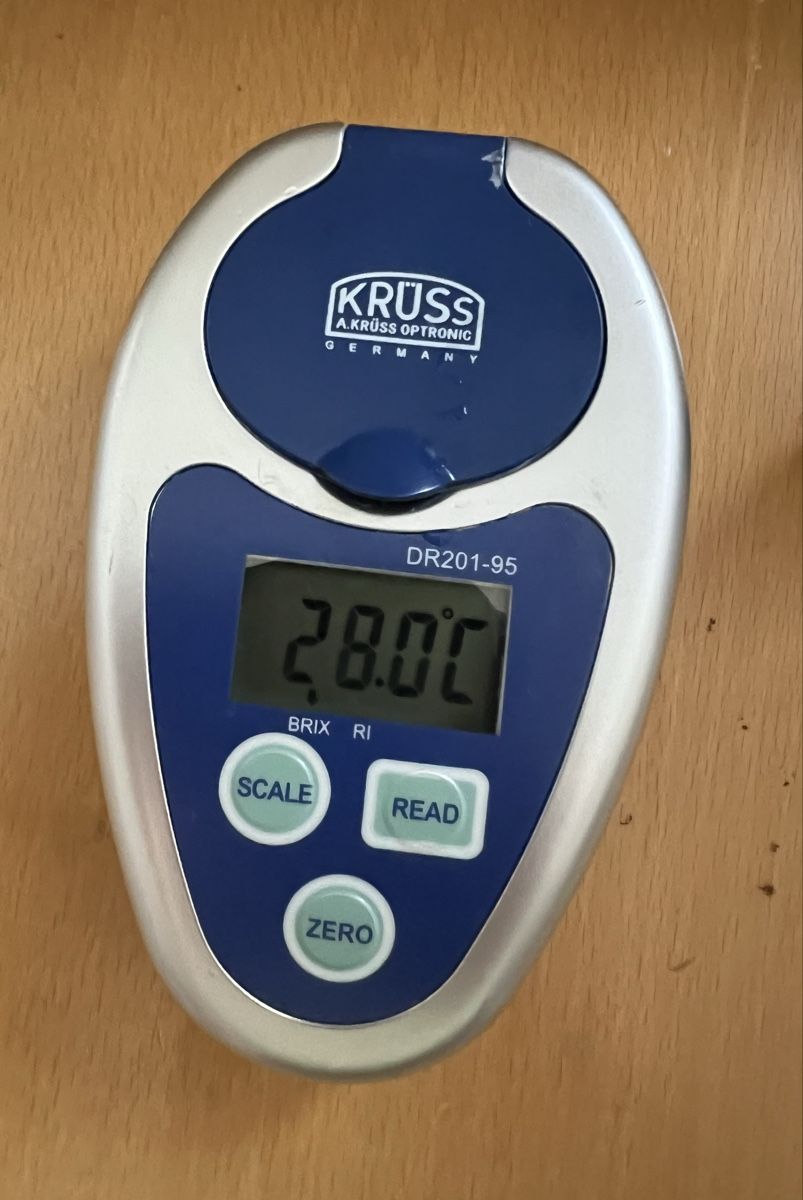 Messen: DIGITALES HANDREFRAKTOMETER DR201-95 – Gebraucht aus Basel von La.Bonne.affaire 1
