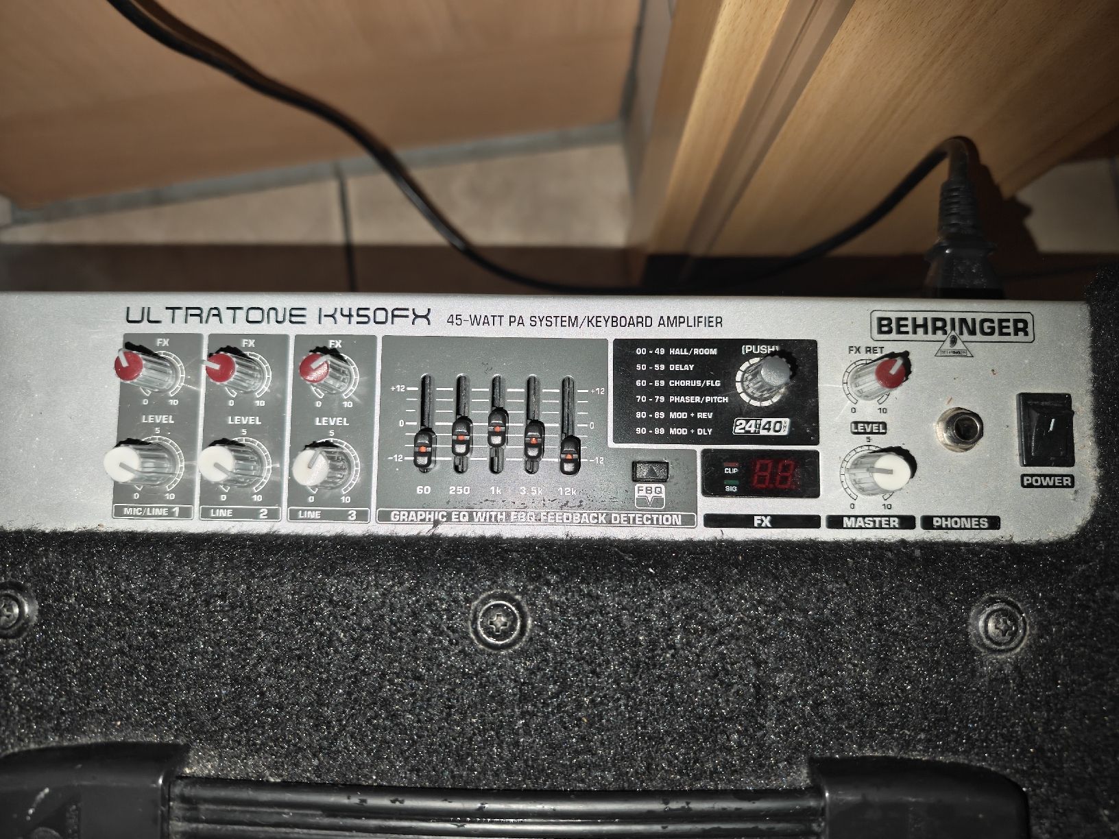 Behringer Amplificateurs: Behringer Amplifier – D'occasion à Boniswil par Alessio42 2