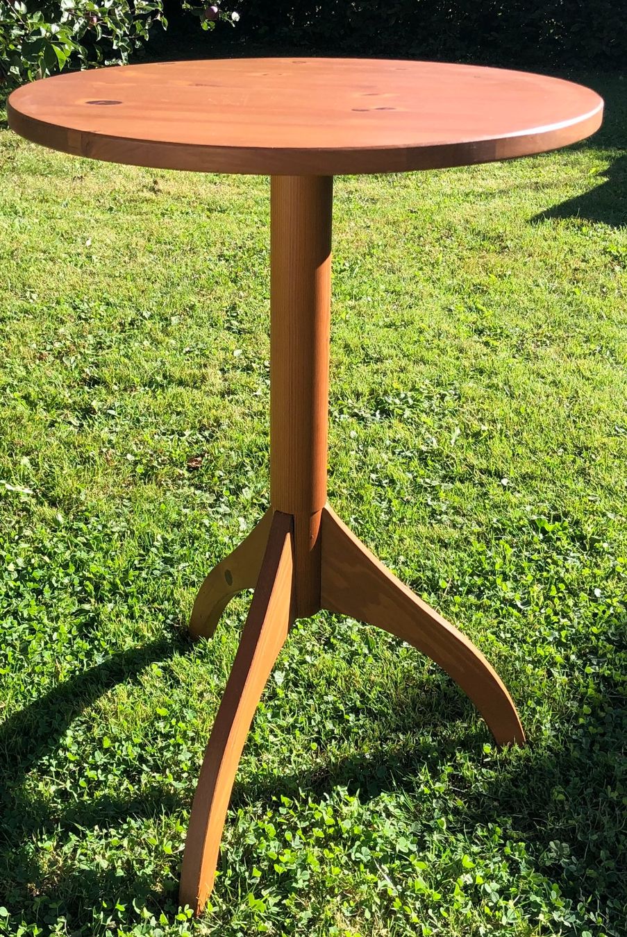 Tische: table d'appoint – Gebraucht aus Goldach von Ady49
