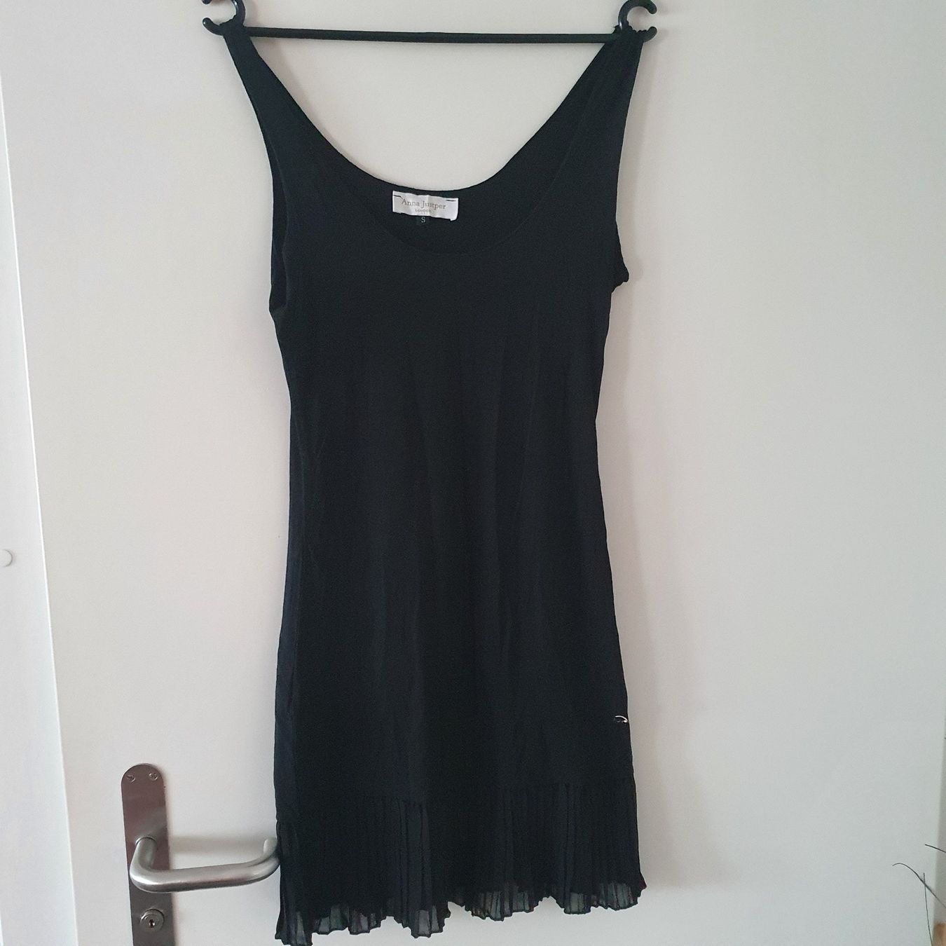 Vestiti: Anna Jupster Kleid Gr. S – Usato da thalwil venduto da Raishin720