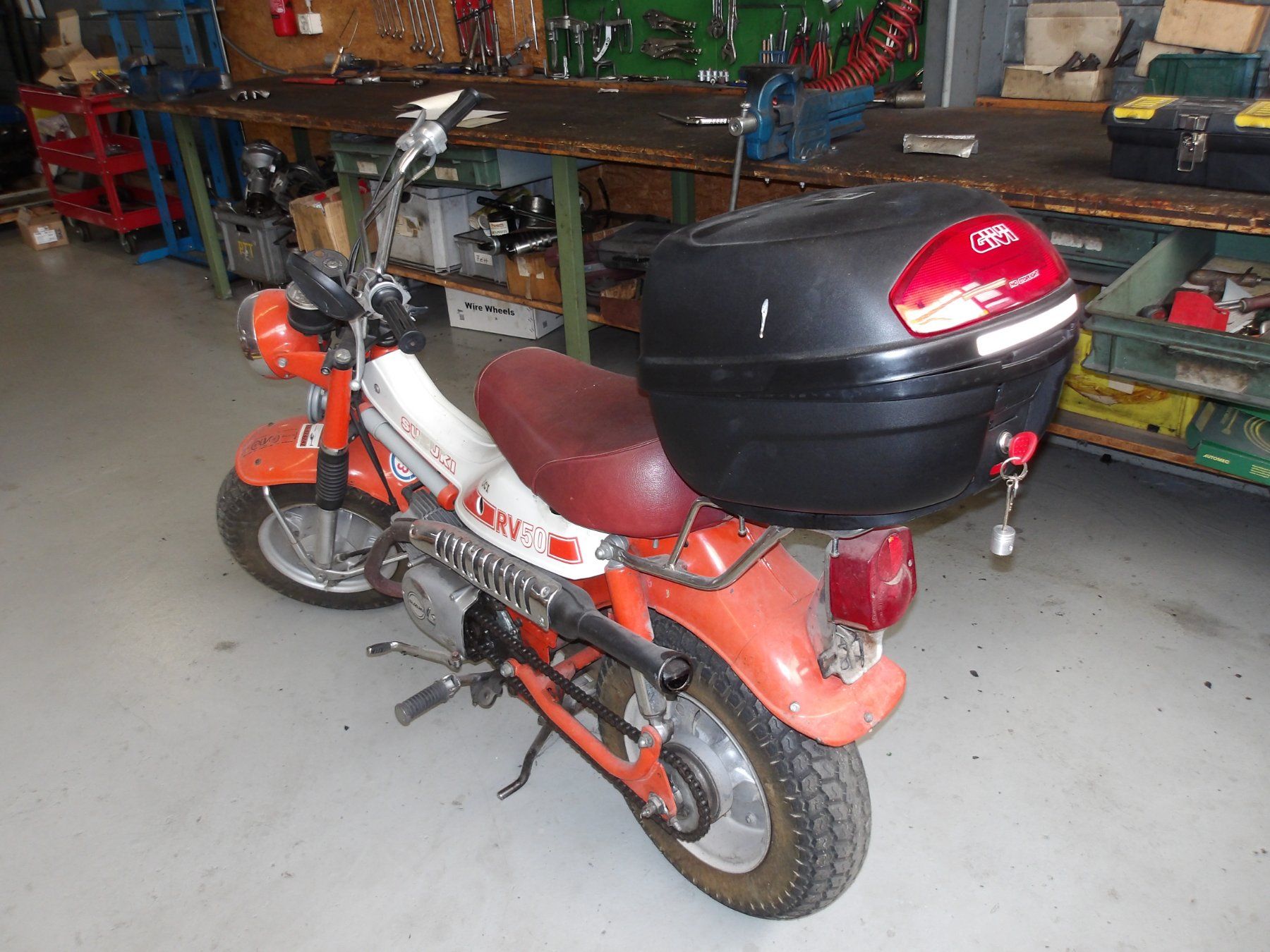 Suzuki Strada: Suzuki RV50 1981 – Difettoso da Toffen venduto da Buzz_AG 5