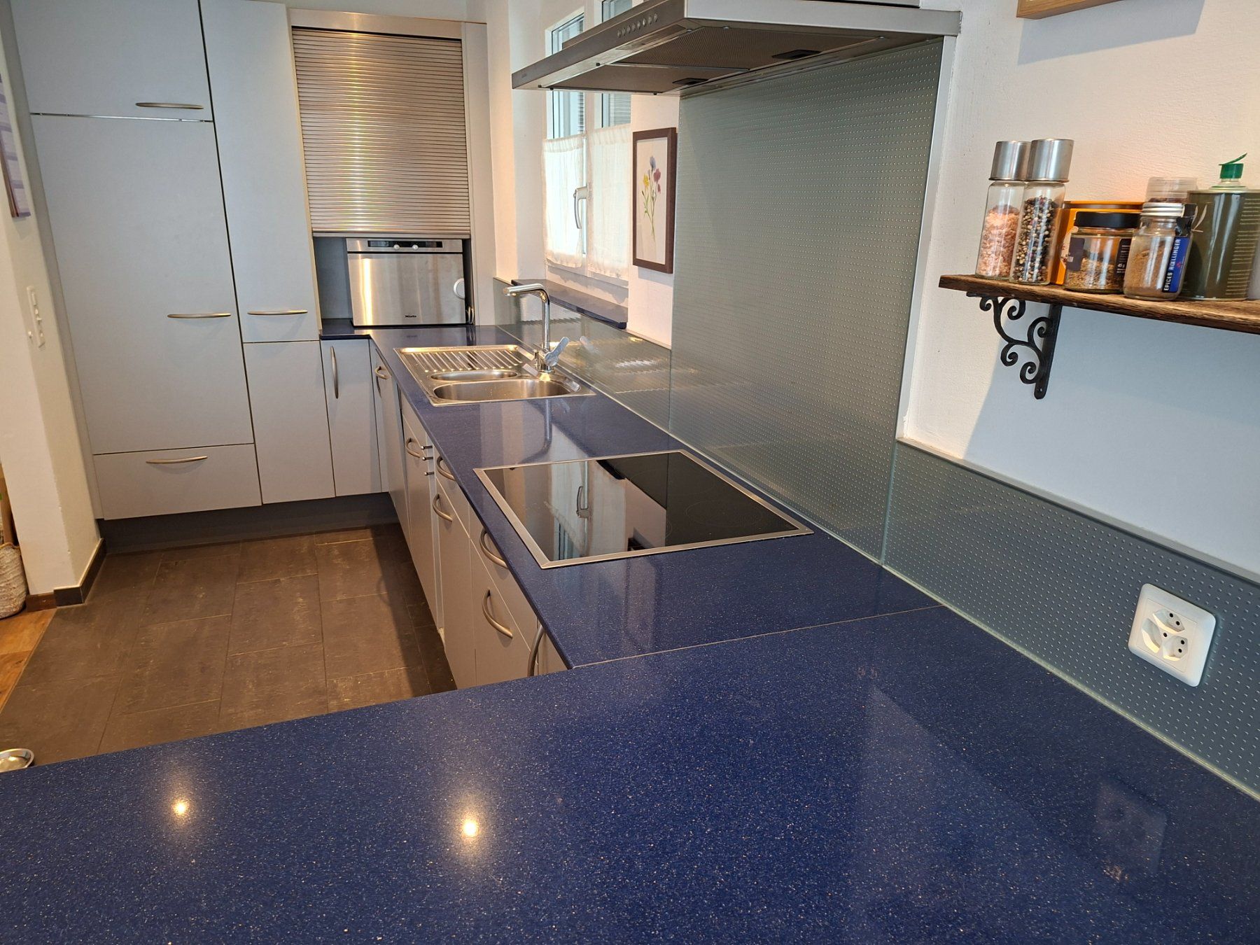 Cucine complete: Einbauküche mit Geräten – Usato da Seengen venduto da Ombre03 1