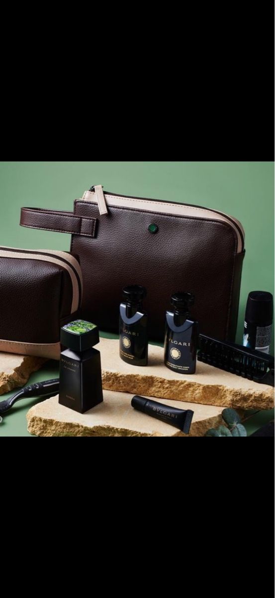 Trousses de maquillage: Bvlgari Emirates First Class Amenity Kit – Neuf avec emballage d'origine à Wettingen par Jackson21
